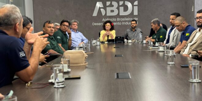 Fortalecimento do cooperativismo é pauta de encontro entre ABDI e líderes de cooperativas do Acre