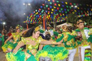 Arriba Saia abre o Concurso Estadual de Quadrilhas Juninas do Arraial Cultural nesta terça