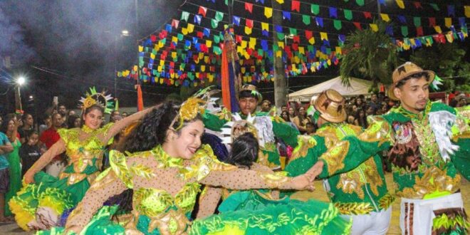 Arriba Saia abre o Concurso Estadual de Quadrilhas Juninas do Arraial Cultural nesta terça
