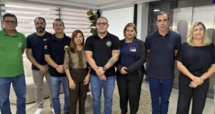 Servidores do Acre ameaçam greve geral por reajuste salarial