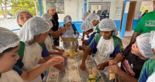 Escola indígena em Mâncio Lima realiza jornada gastronômica com foco na mandioca