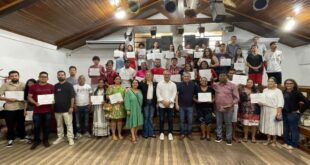 Governo do Acre certifica mais 170 pessoas em cursos gratuitos de informática