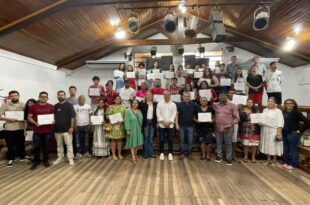 Governo do Acre certifica mais 170 pessoas em cursos gratuitos de informática