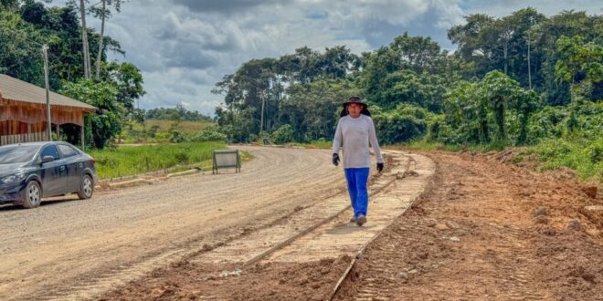 Terceiro acesso de Tarauacá entra na reta final das obras