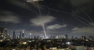 Irã lança mísseis sobre Israel em retaliação a bombardeios dos EUA