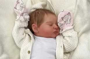 Loucura: homem bate em bebê de 4 meses após confundi-lo com reborn