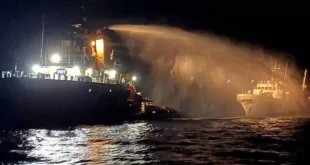 Flotilha da Liberdade é atacada por Israel em águas internacionais. Passageiros e tripulantes são sequestrados
