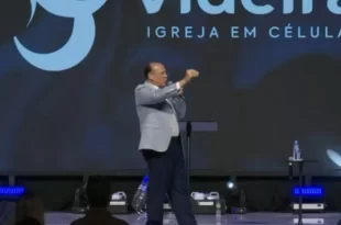 Politicagem bolsonarista nas igrejas freou avanço evangélico, diz pastor