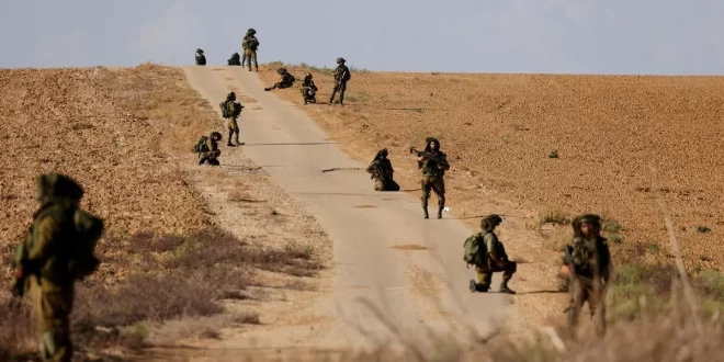 Colonos israelenses invadem funeral de criança na Cisjordânia com suporte do exército e mata palestinos