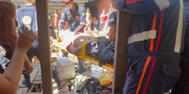 Violência em Rio Branco: garota de programa esfaqueia cliente e acaba presa