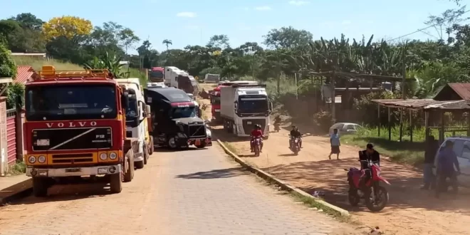 Falta de combustível na Bolívia agrava situação na fronteira com o Acre