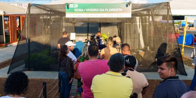 No encerramento da Expoacre Juruá, Viveiro da Floresta realiza a doação de três mil mudas