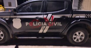 Violência no Acre: Comando Vermelho picha viatura da Polícia Civil