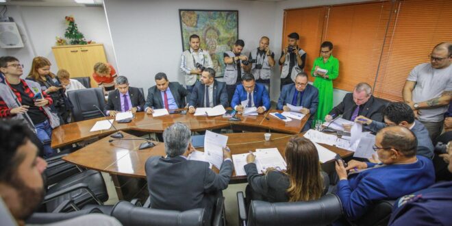 Comissões da Aleac intensificam trabalho antes do recesso e aprovam pacote de ajustes na Previdência Estadual