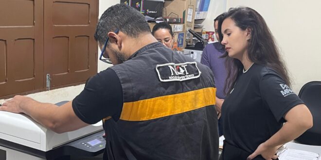 Desperdício: MPAC comprova que medicamentos válidos foram jogados no lixão de Xapuri