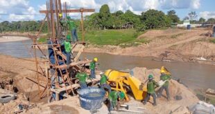 Deracre avança na obra da passarela sobre o Rio Amônia