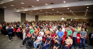 Mais de 500 pessoas participam de evento sobre inclusão e reabilitação de pessoas com deficiência
