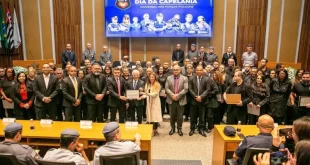 Igreja Universal toma todos os quartéis da PM de SP com cerimônias e livros de Edir Macedo
