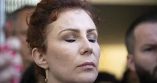 Justiça italiana mantém prisão de Carla Zambelli