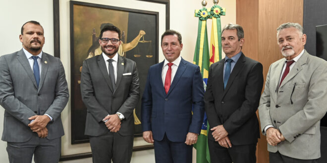TJAC e governo do Acre assinam medida para combater violações de direitos nos presídios