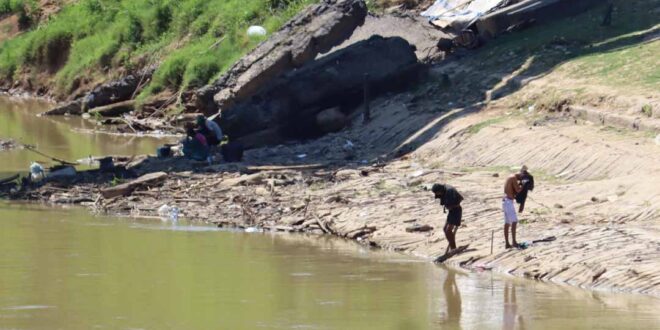É crítica a situação de escassez hídrica nos rios do Acre