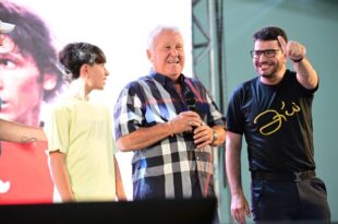 Zico inspira juventude em palestra sobre liderança e superação