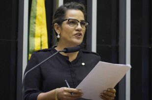 “O Congresso Nacional deve assumir o seu papel, aprovando uma anistia ampla e irrestrita”, diz Mara Rocha