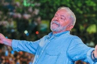 Mães podem ter licença e salário-maternidade de até 120 dias com nova lei de Lula