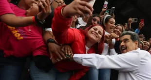 Maduro defende formação política e cultural dos jovens contra ofensiva digital