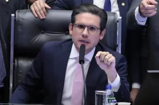 Aprenda a votar ou se lasque: Centrão articula volta do voto secreto para barrar punições a parlamentares