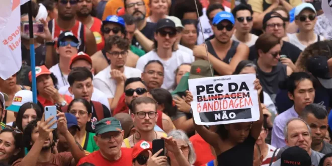 A força das ruas: PEC da Bandidagem é enterrada no Senado após pressão popular