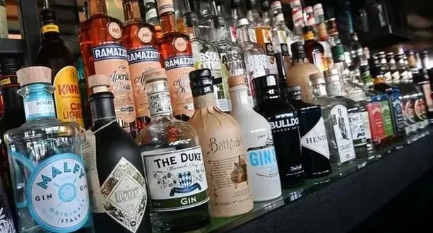 Bebidas adulteradas: PF vai investigar ligação do PCC com casos de Metanol