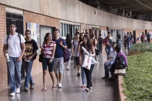 Governo autoriza contratação de 6,7 mil novos cargos para professores e técnicos em universidades federais