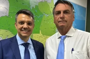 Sobrinho de peixe...vereador bolsonarista sobrinho de Ustra pede para entrar armado em Câmara Municipal