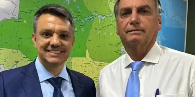 Sobrinho de peixe...vereador bolsonarista sobrinho de Ustra pede para entrar armado em Câmara Municipal