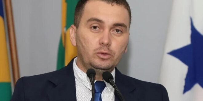 Vereador do Republicanos e membro da Assembleia de Deus é preso por se masturbar em via pública
