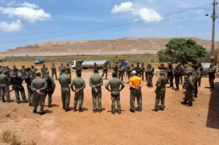 Ibama e PF desmontam garimpo ilegal ligado ao Comando Vermelho em terra indígena