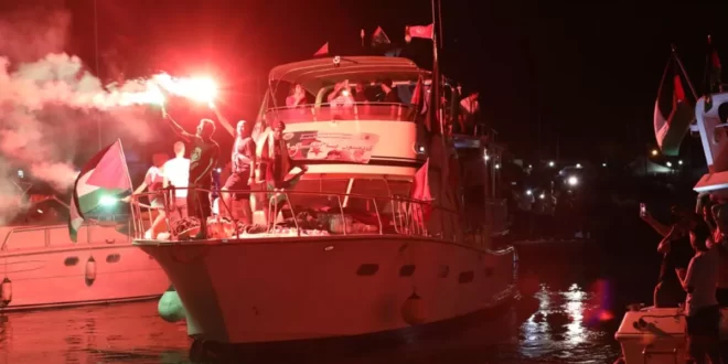 Ativistas da Flotilha são chamados de terroristas e levados para prisão famosa por torturas