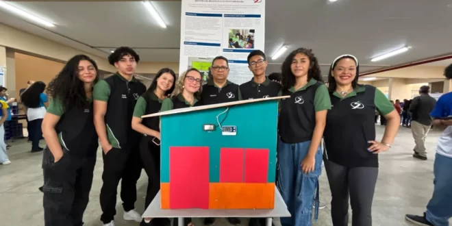 Viva a ciência: estudantes transformam caroço de açaí em placas de controle térmico
