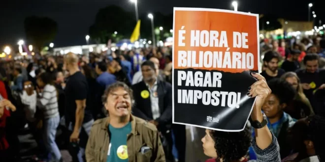 Injustiça: estudo da Receita mostra que super-ricos pagam menos IR que a classe média