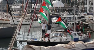 Crime: Israel ataca Flotilha com canhões com jatos de esgoto e prende 443 ativistas em águas internacionais