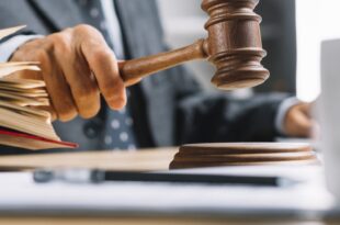 Rede social deve excluir perfil que divulgava conteúdo pornográfico