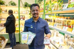 Acre expõe produtos de reflorestamento na COP30, em Belém