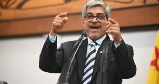 ”O que não estiver no Orçamento, como é que vai ser implementado em março, abril do ano que vem?”, questiona Edvaldo sobre o PCCR da Saúde
