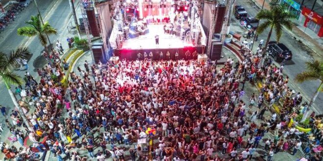 Cruzeiro do Sul realizou sua tradicional Marcha para Jesus neste sábado, 22