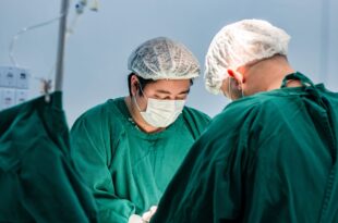Fundhacre realiza primeiro implante de prótese testicular do estado