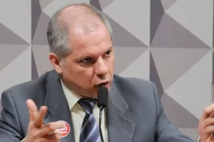 Ex-presidente do INSS Alessandro Stefanutto é preso pela PF