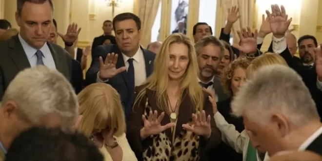 O ponto que faltava: Milei leva pregação evangélica à Casa Rosada