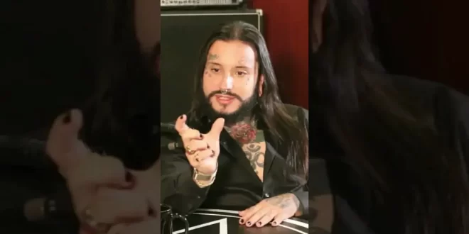 Loucura pouca é bobagem: pastor diz que está criando partido nazista no Brasil com grupo de advogados