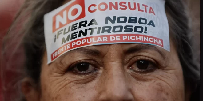 Derrota de Noboa: Equador rejeita propostas sobre bases militares estrangeiras e Constituinte